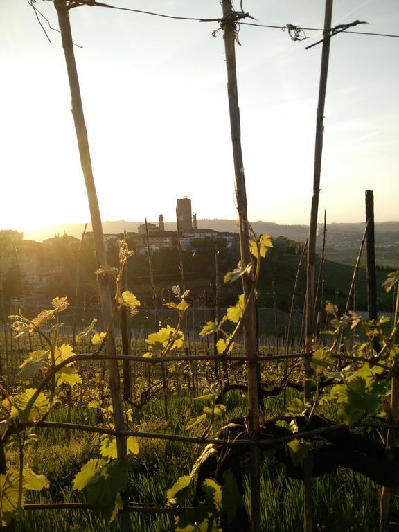 Casa Vacanze Bellovello Barbaresco Eksteriør bilde